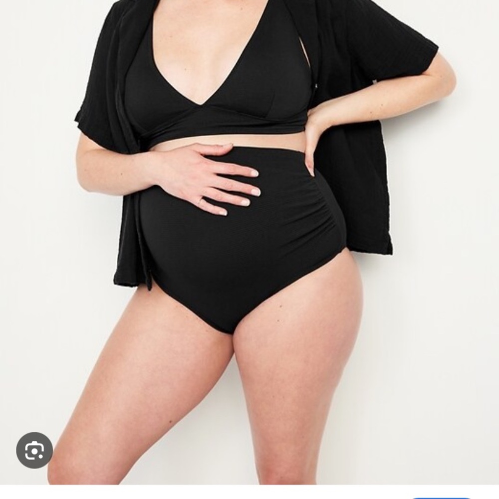 Old Navy Black Maternity Swim Bottom